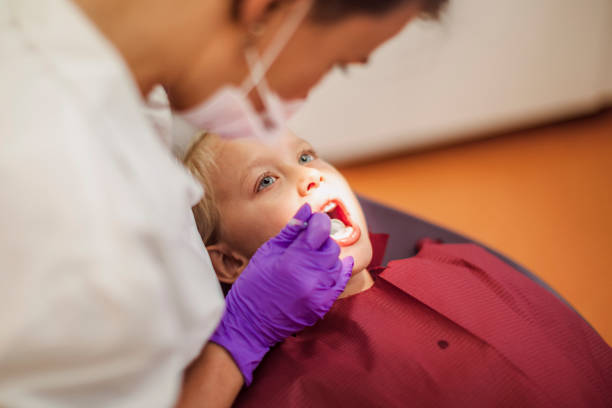 Best Emergency Tooth Extraction in Sewalls Point, FL