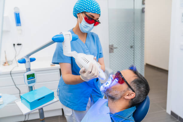 Best Emergency Tooth Extraction in Sewalls Point, FL